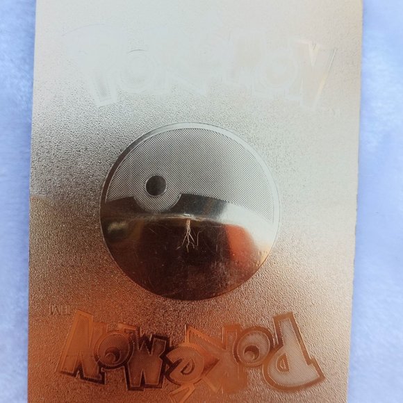 Charizard evolves from charmeleon Gold Foil Pokémon Card Number4/102 - Picture 3 of 6